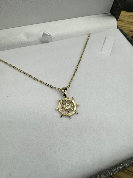 ⛓️Pendentif gouvernail en or jaune 10k