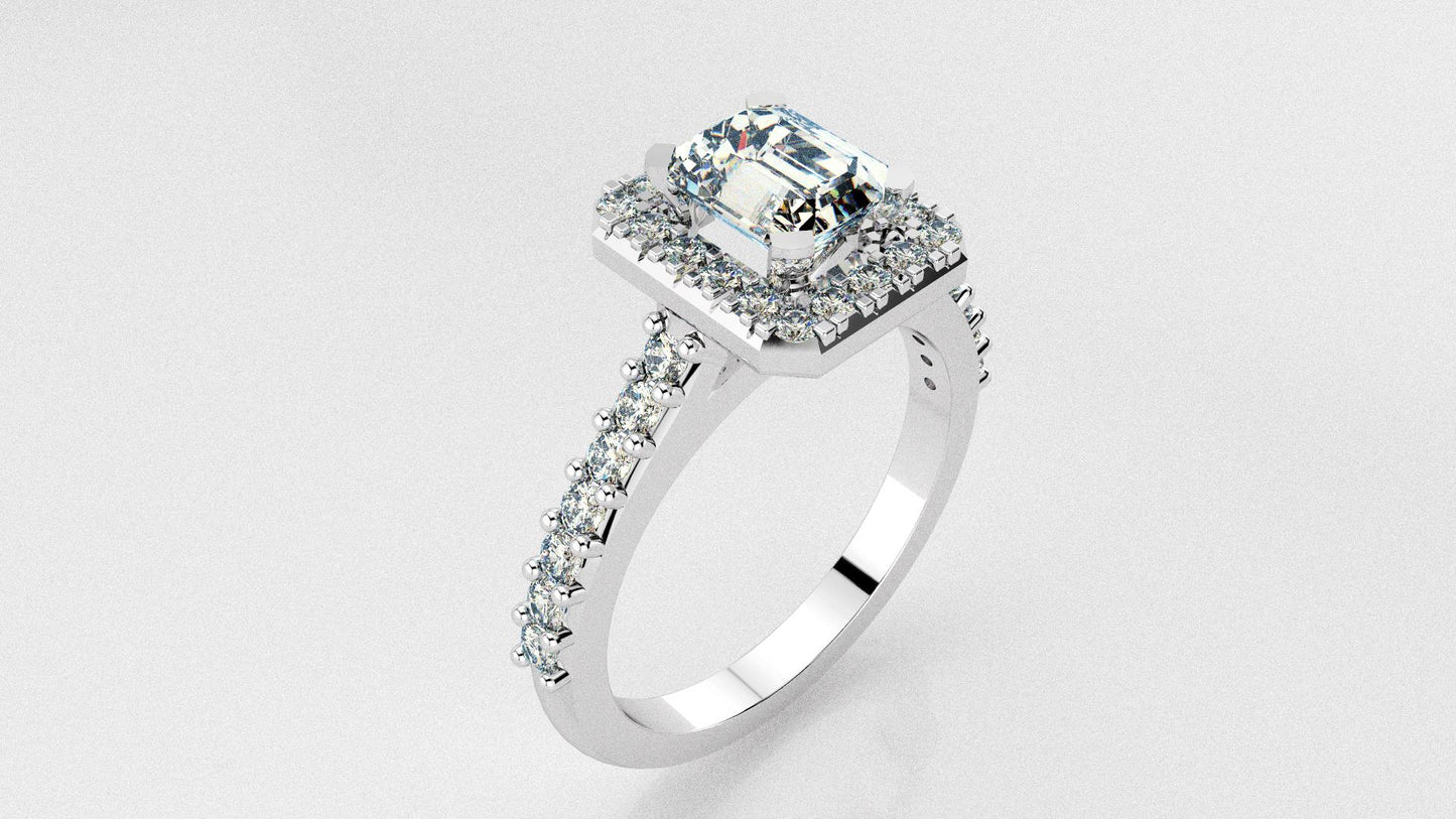Bague halo avec diamant coupe émeraude