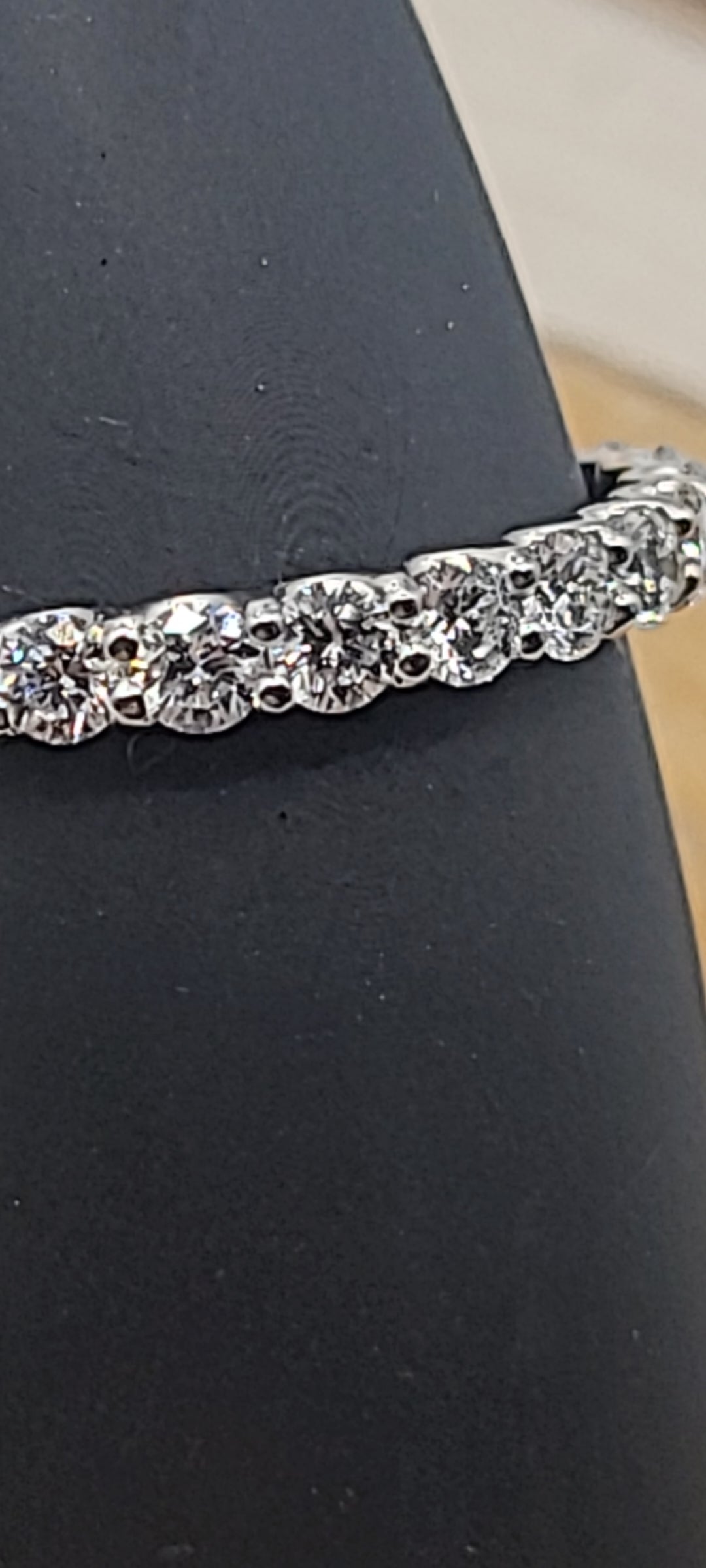 ✨Bague en or blanc 14K – Semi‑éternité 15 diamants