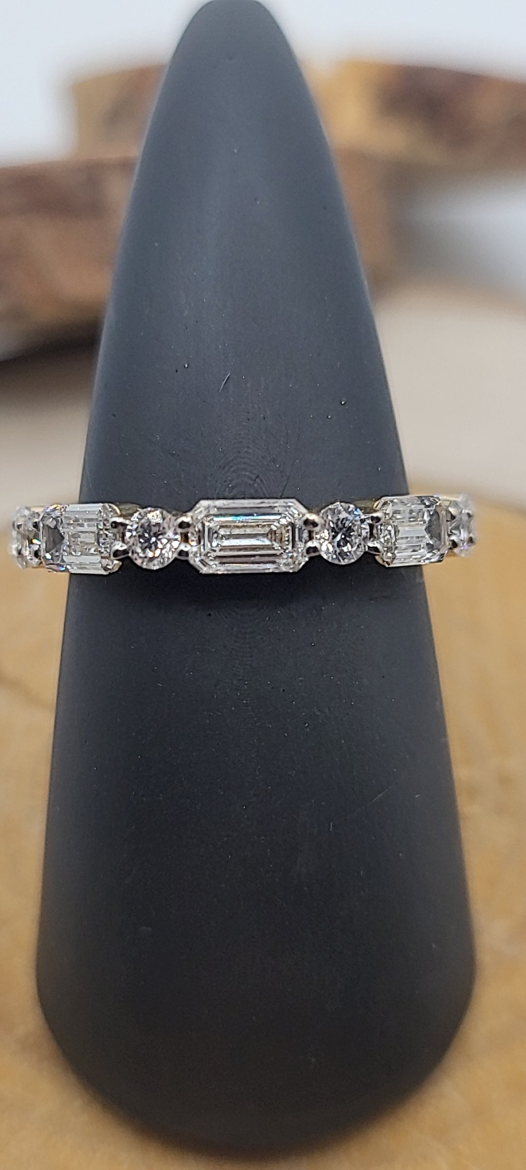 ✨ Bague en or blanc 14K – 16 diamants, 2.900 ct