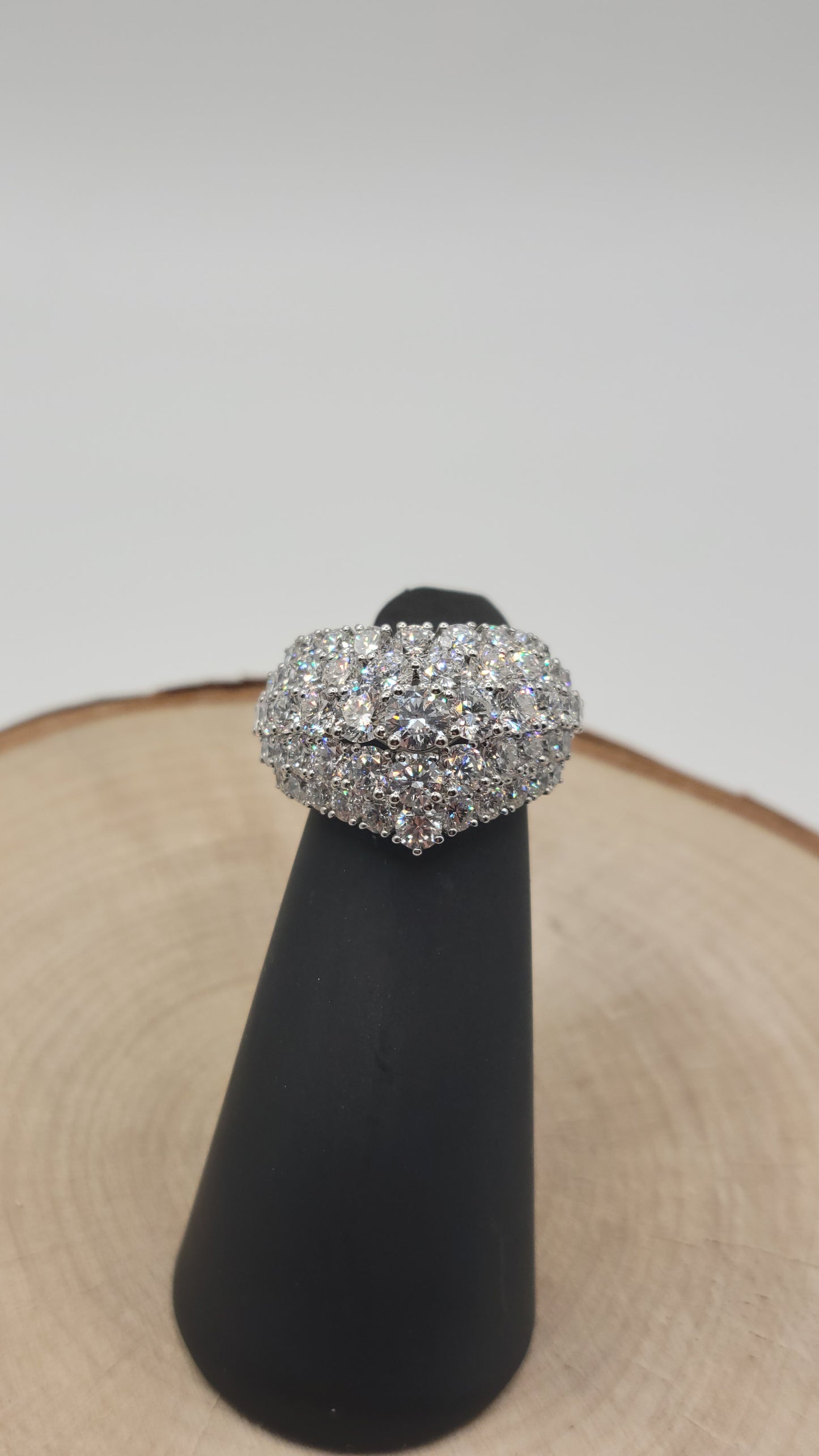 โจ๏ธ๐ต๐๐๐ข๐ ๐ธฬ๐๐๐๐๐๐๐ ๐ธ๐ก๐๐๐๐๐