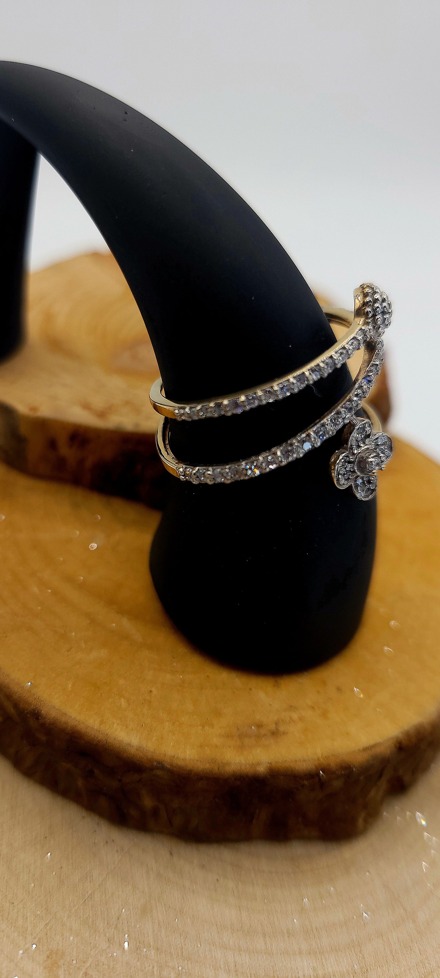 ✨️Bague “Clairière” – Or jaune 10k & zirconiums cubiques