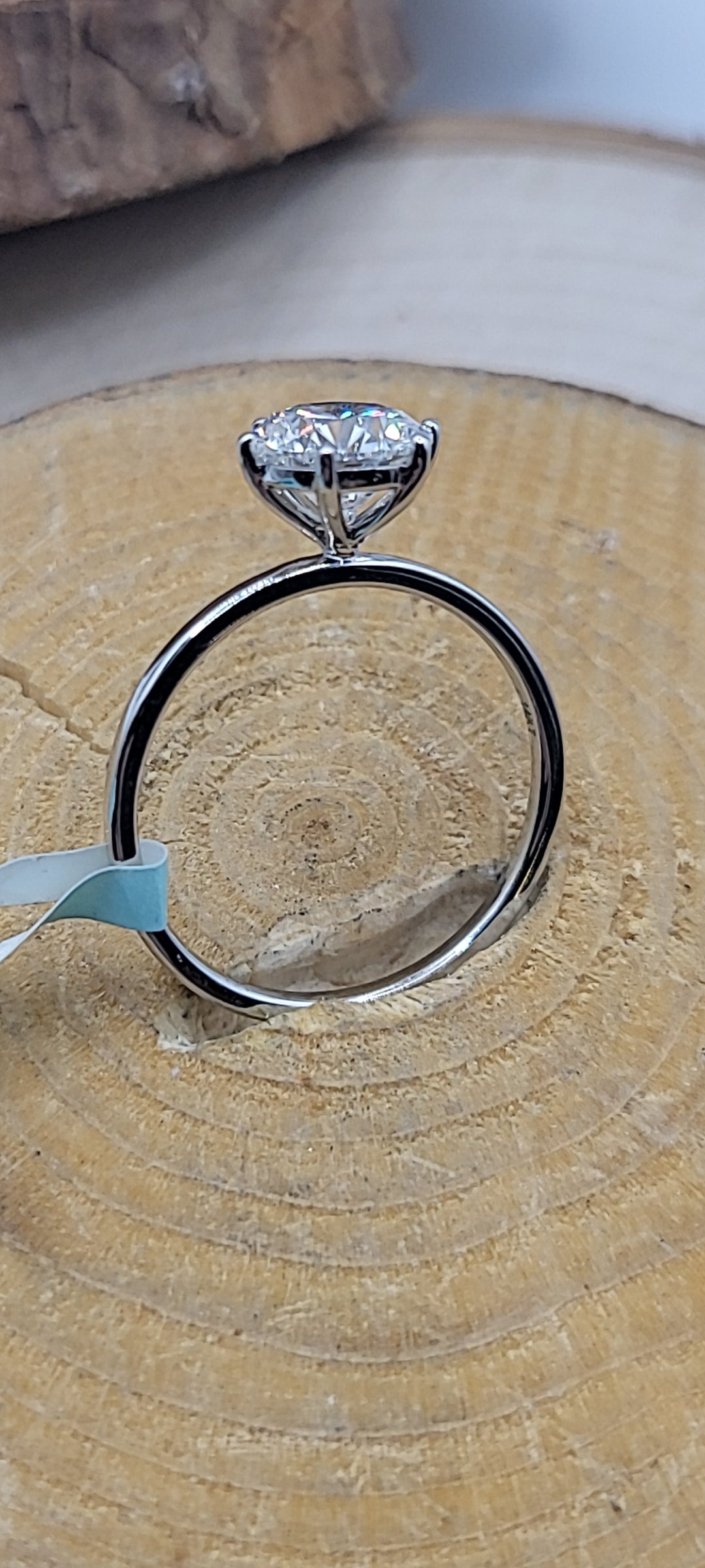 ✨Bague en or blanc 14K – Diamant central 1.510 ct
