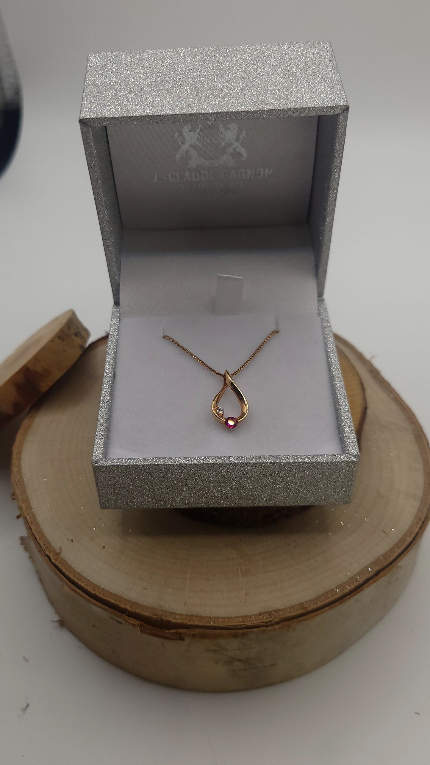 📿Pendentif diamant + Rubis