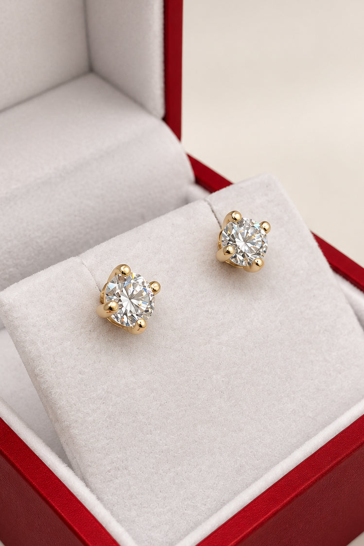 Solitaire earring - 10k gold with lab-grown diamonds