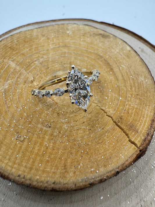 💍Bague Élégance Marquise – Diamants de laboratoire 1ct + 0,25ct
