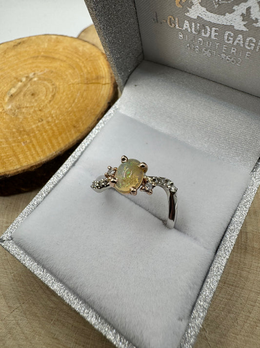 Bague opale éthiopienne
