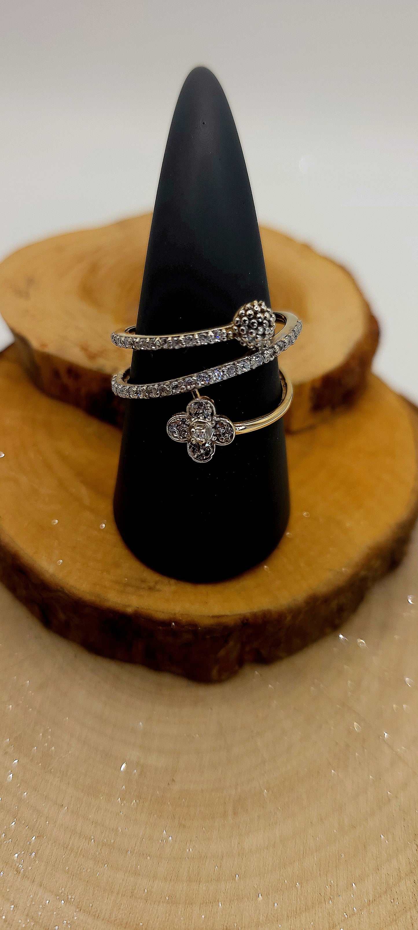 ✨️Bague “Clairière” – Or jaune 10k & zirconiums cubiques