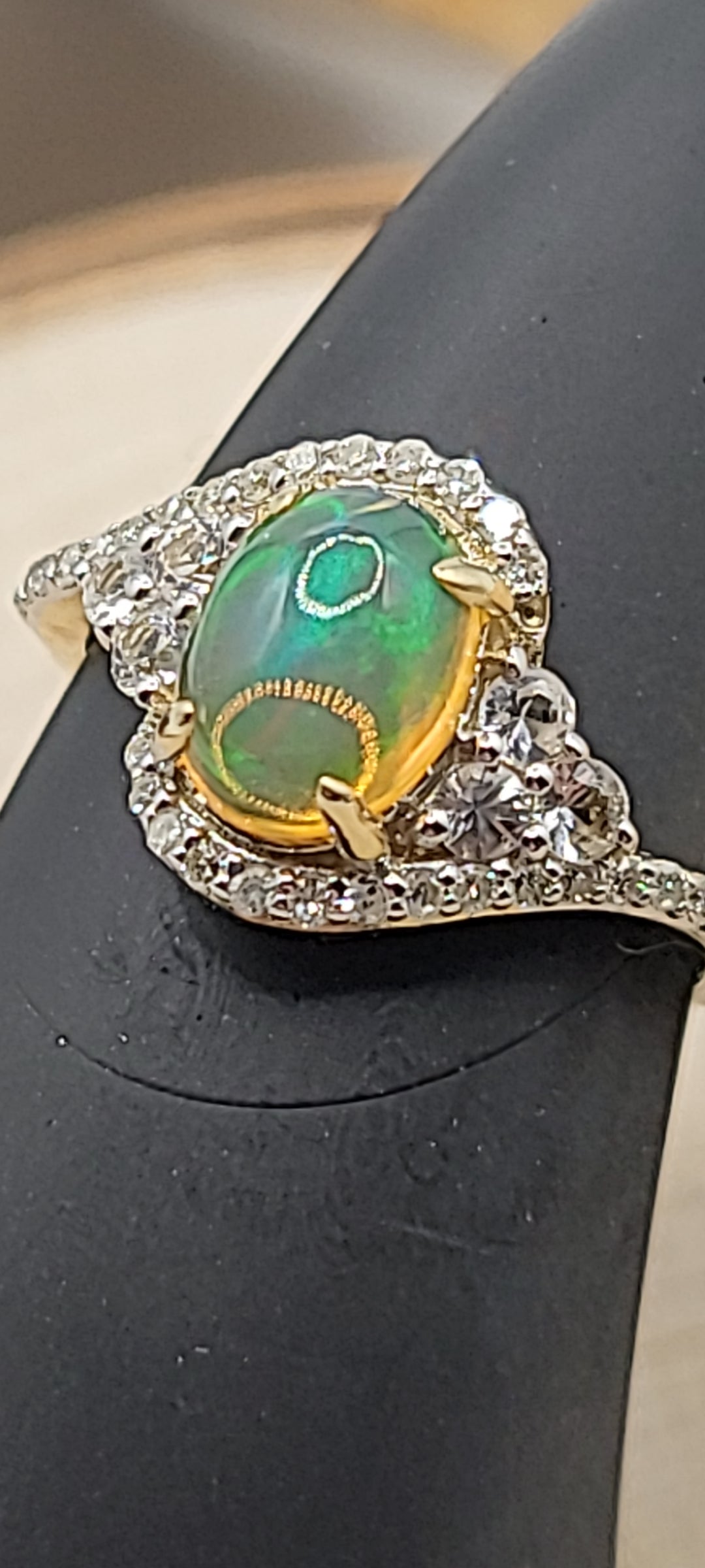 ✨️Bague en or jaune 10K Opale Éthiopienne