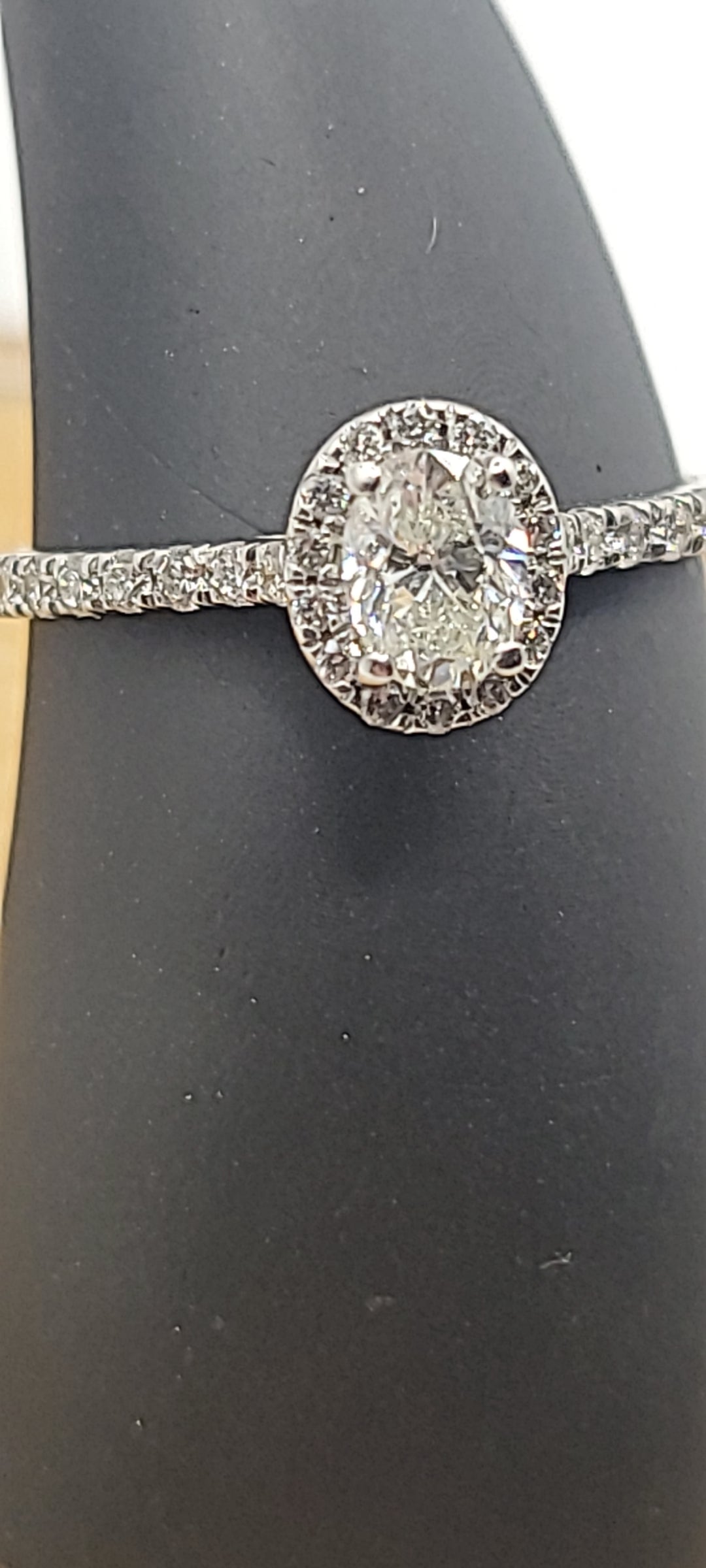 ✨Bague en or blanc 0,98 ct