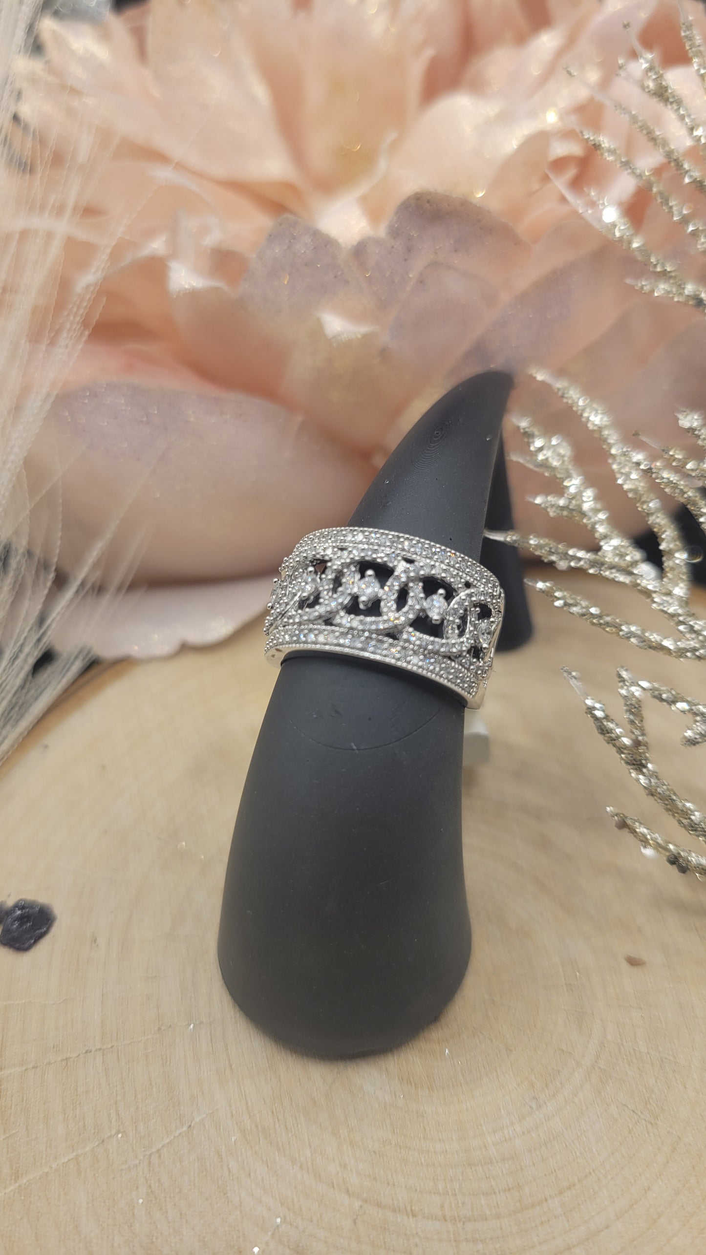 ✨️Bague en or blanc 10k – 1,2 ct d’éclat sculpté