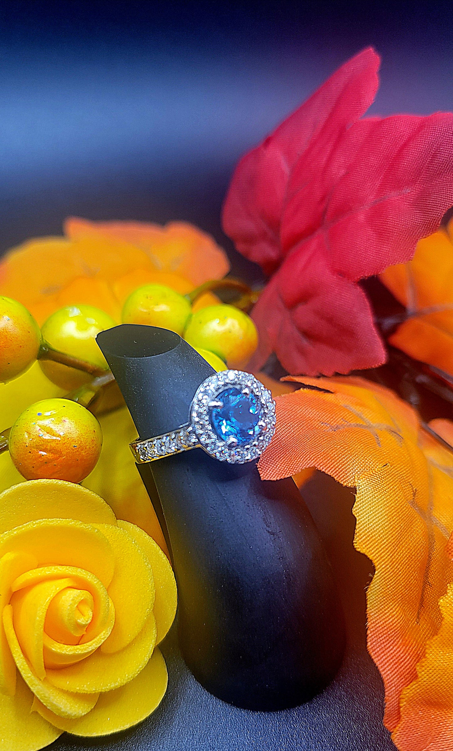 ✨️Bague en or blanc avec topaze suisse