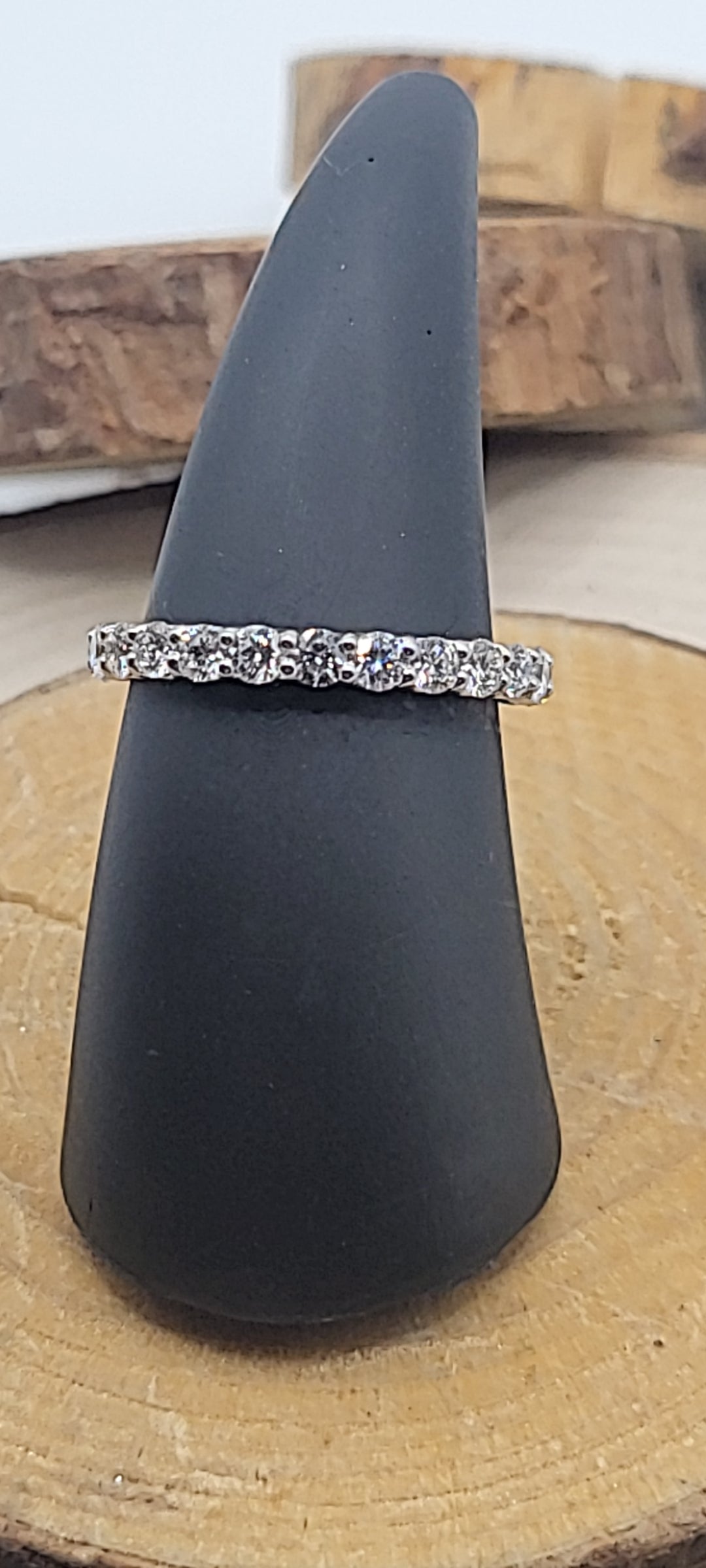 ✨Bague en or blanc 14K – Semi‑éternité 15 diamants