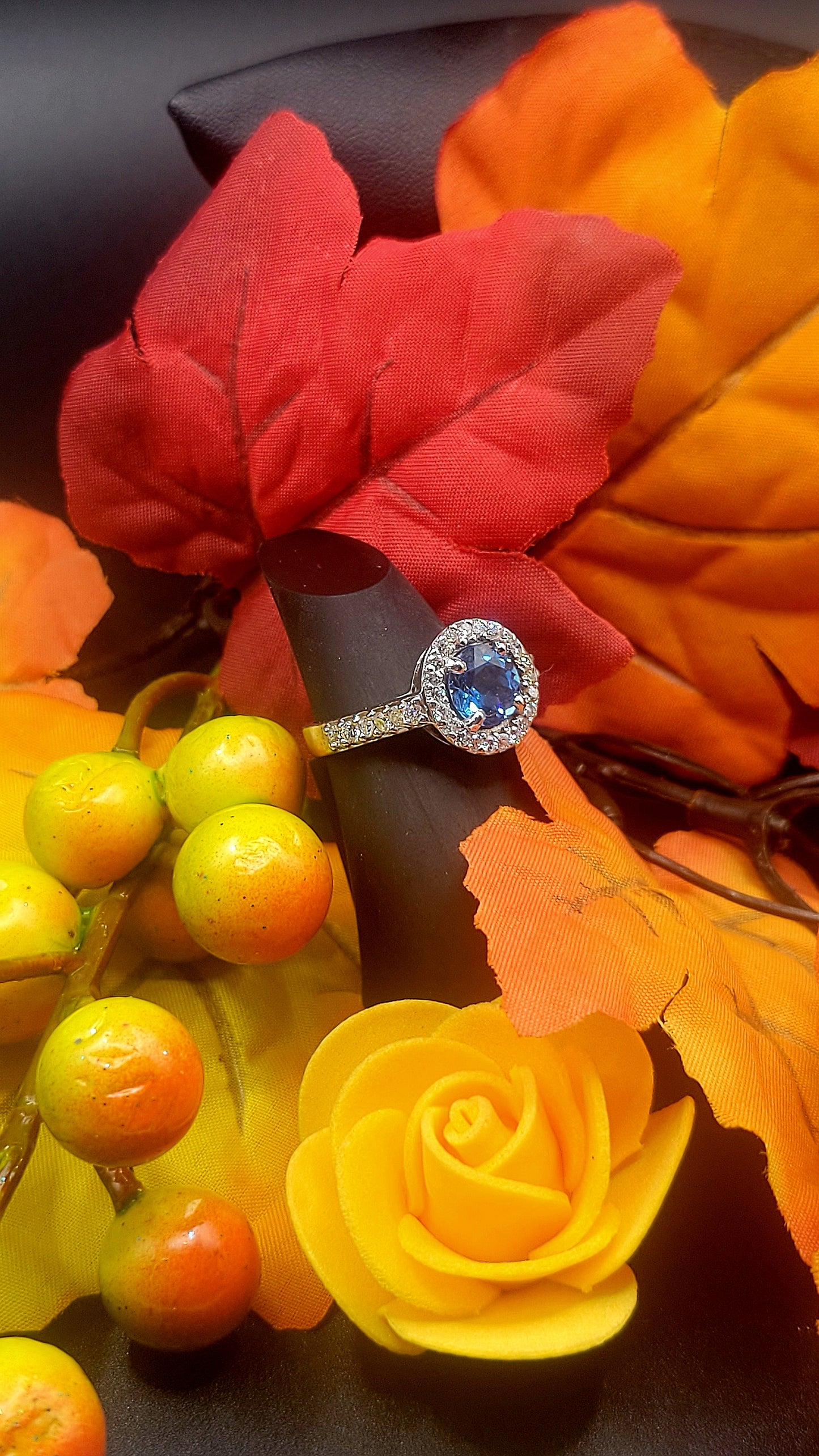 ✨️Bague en or blanc avec topaze suisse