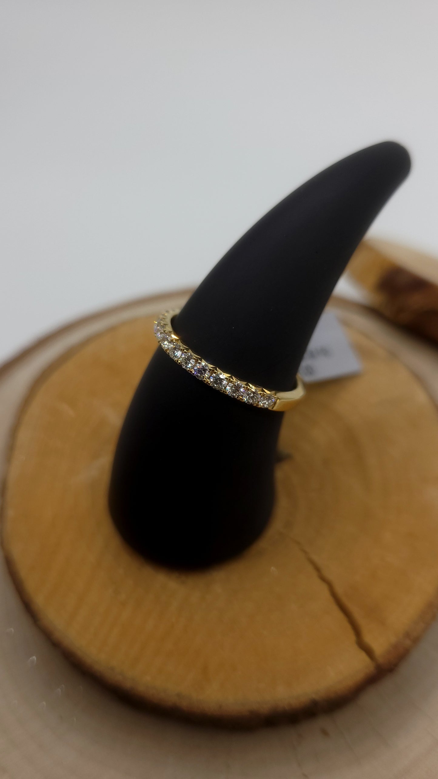 ✨ Bague semi infinis en or jaune 18k avec diamant naturel  – 0.43 ct