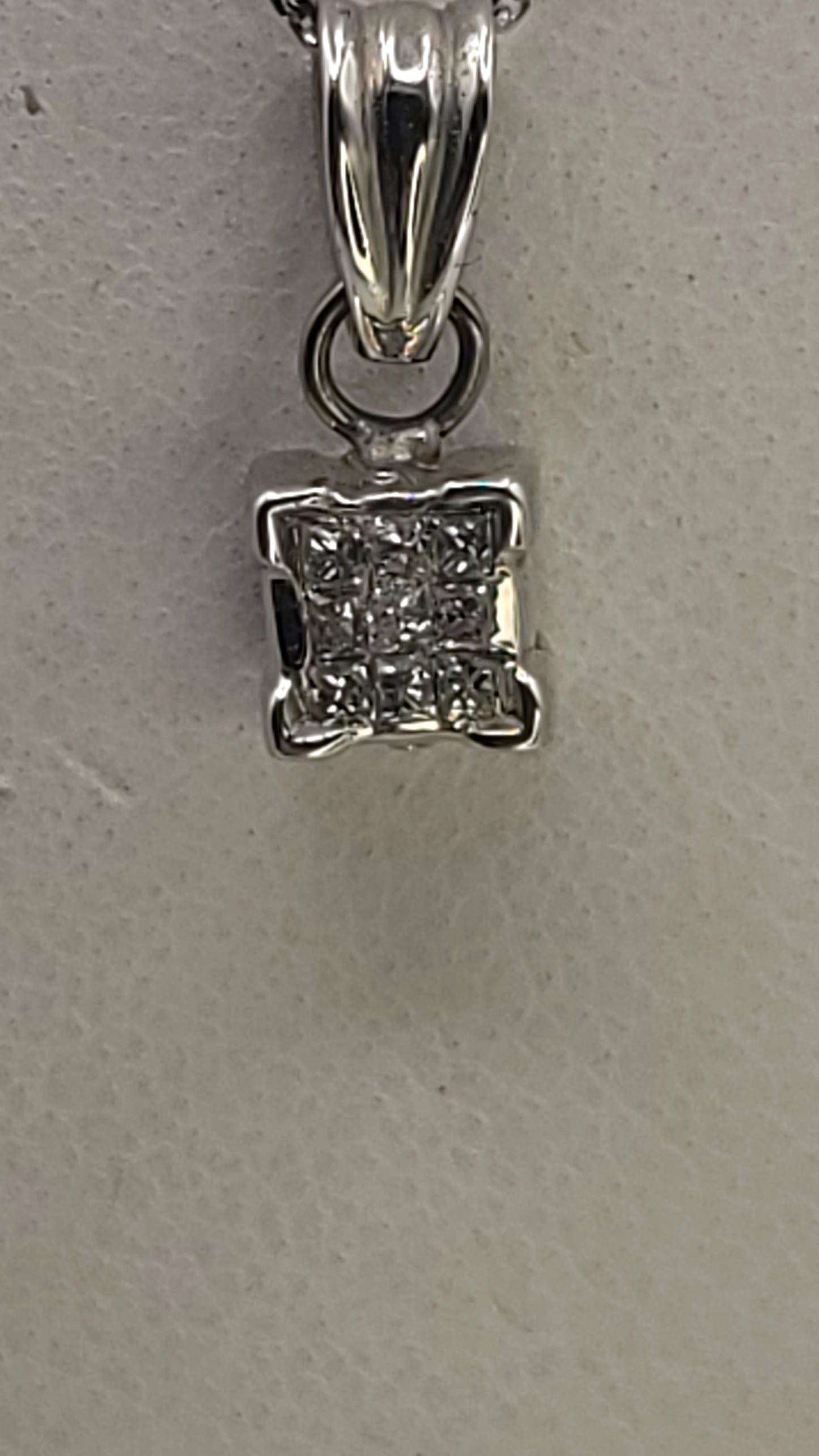 📿Pendentif or blanc +Diamants