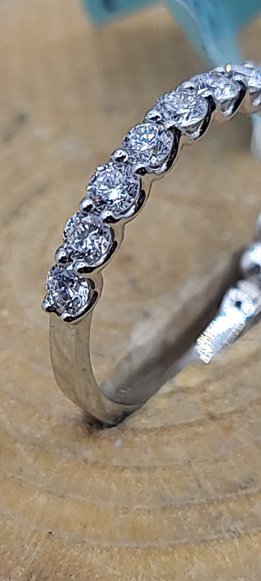✨Bague en or blanc 14K – Semi‑éternité 15 diamants