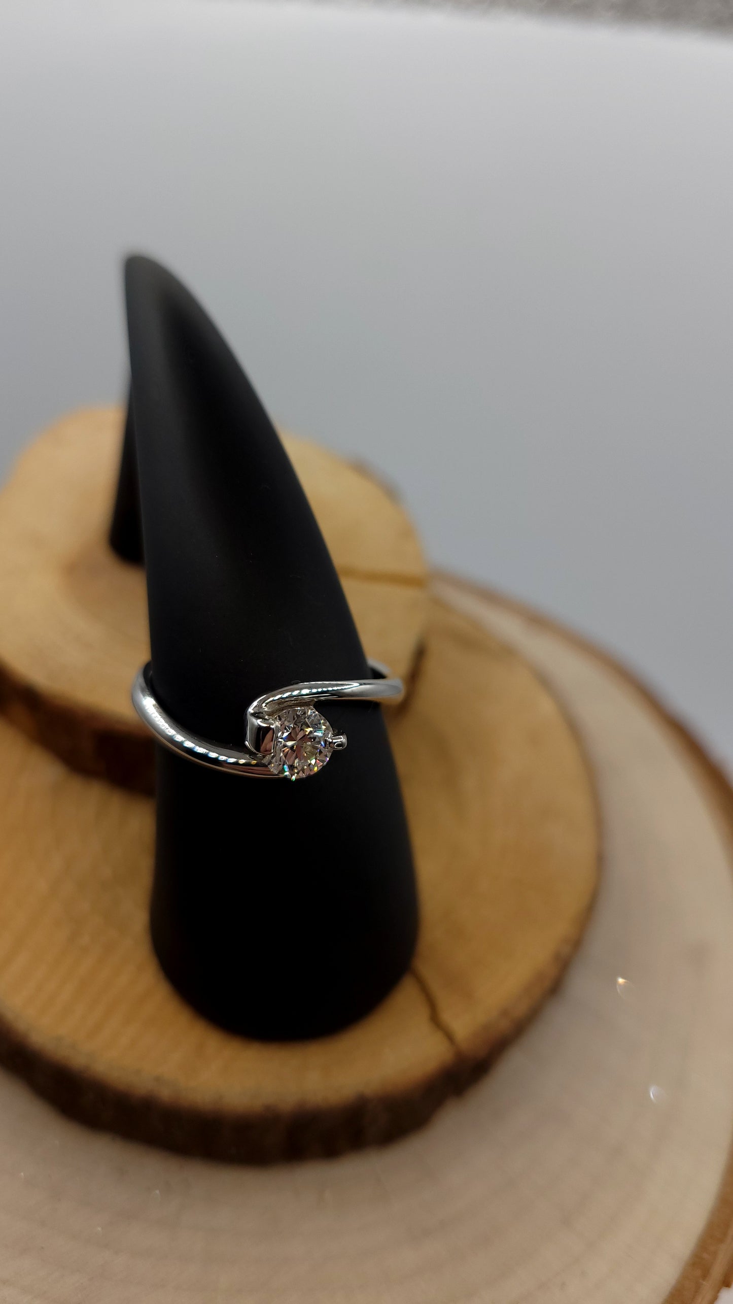SPÉCIAL✨️Bague solitaire en or blanc