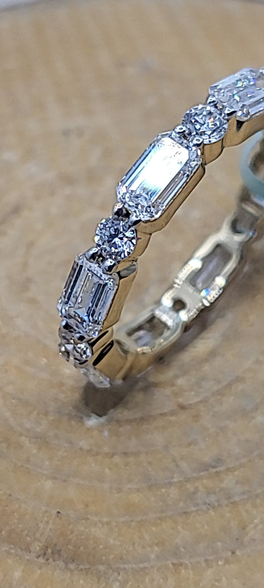 ✨ Bague en or blanc 14K – 16 diamants, 2.900 ct